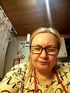 Snapshot of HelenaGlossX chatting on 23, 2, 2025 HelenaGlossX online show from 23, 2, 2025
