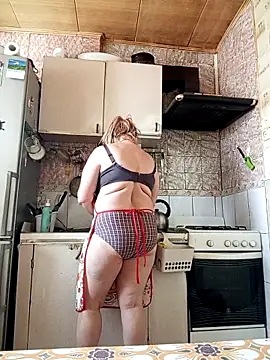Snapshot of HelenaGlossX chatting on 27, 2, 2025 HelenaGlossX online show from 27, 2, 2025