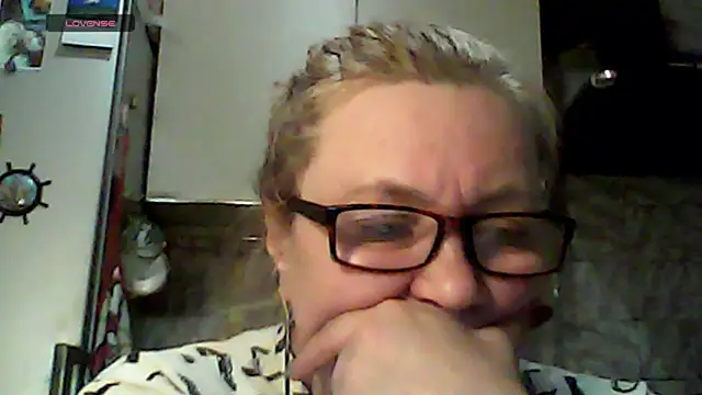 Snapshot of HelenaGlossX chatting on 27, 2, 2025 HelenaGlossX online show from 27, 2, 2025