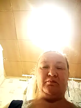 Snapshot of HelenaGlossX chatting on 10, 3, 2025 HelenaGlossX online show from 10, 3, 2025