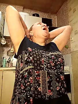 Snapshot of HelenaGlossX chatting on 10, 3, 2025 HelenaGlossX online show from 10, 3, 2025