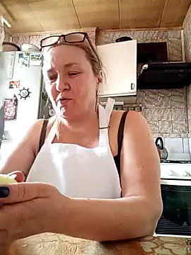 Snapshot of HelenaGlossX chatting on 19, 3, 2025 HelenaGlossX online show from 19, 3, 2025