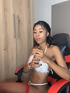 Snapshot of Dime-__ chatting on 5, 10, 2025 Dime- online show from 5, 10, 2025