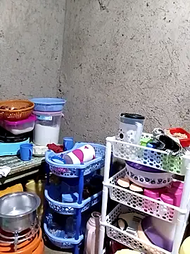 pretty prickle online show from 15, 3, 2026