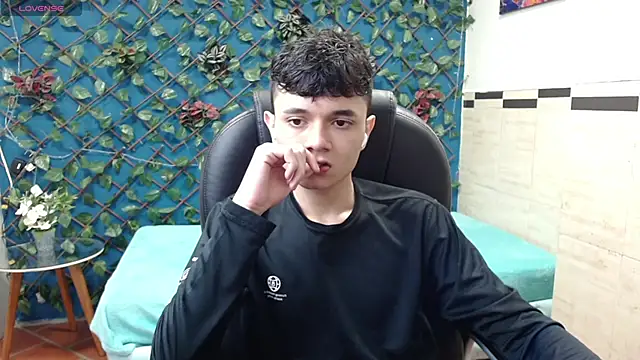 Waturox online show from 4, 3, 2025