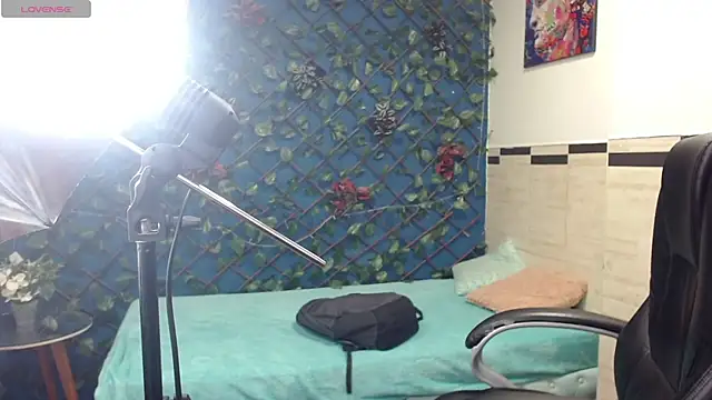 Waturox online show from 6, 3, 2025