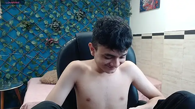 Waturox online show from 12, 11, 2025