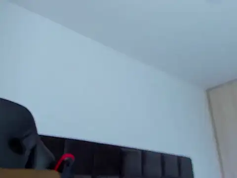 Alexander Martines online show from 10, 4, 2026