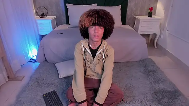 Alexiis Etereo online show from 13, 4, 2026