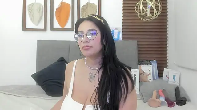 Scarleth swann online show from 1, 3, 2025