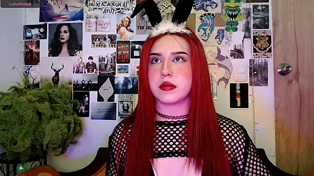 Sunny-hott online show from 23, 11, 2025