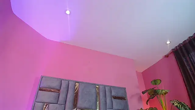 Snapshot of JuliaRose_ks chatting on 13, 2, 2025 JuliaRose ks online show from 13, 2, 2025