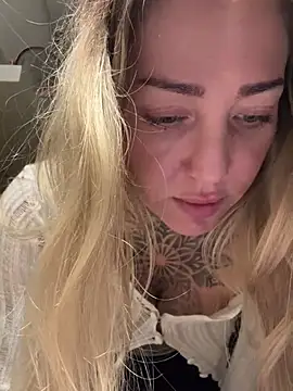 ElenaHaze online show from 31, 12, 2024