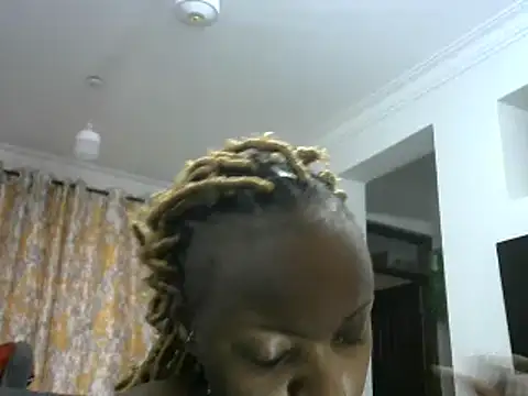 Snapshot of Sexy_lla chatting on 13, 2, 2025 Sexy lla online show from 13, 2, 2025
