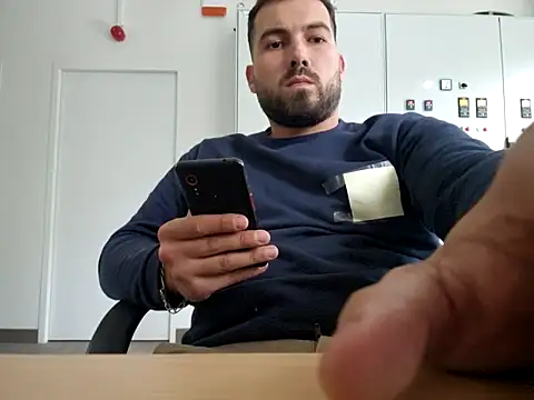 Leonormaldick online show from 30, 10, 2025