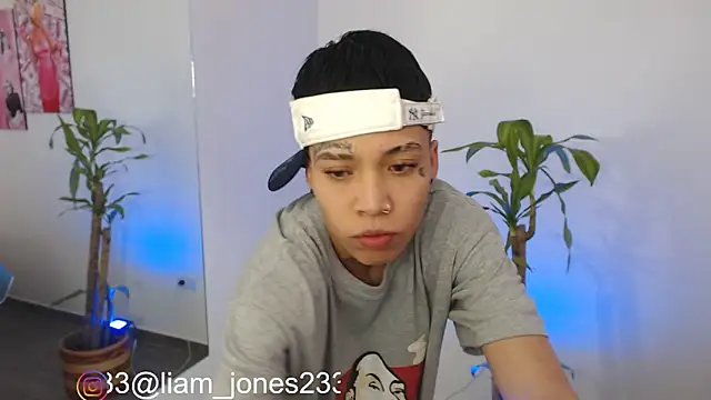 Snapshot of Jonesliam23 chatting on 7, 12, 2024 Jonesliam23 online show from 7, 12, 2024