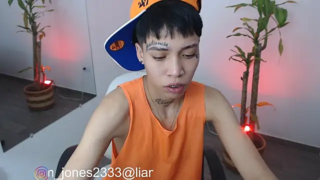 Snapshot of Jonesliam23 chatting on 13, 12, 2024 Jonesliam23 online show from 13, 12, 2024