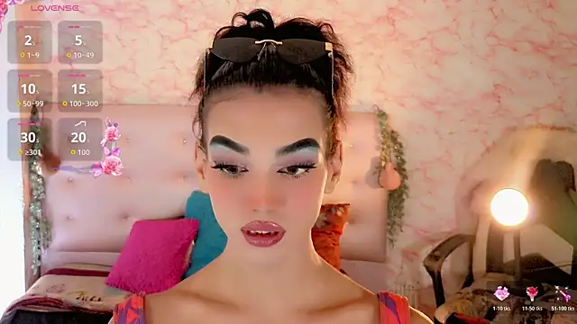 Snapshot of the-horus-girl chatting on 24, 7, 2026 the-horus-girl online show from 24, 7, 2026