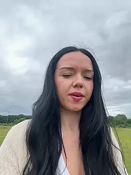 Snapshot of Vanesskaa chatting on 17, 6, 2026 Vanesskaa online show from 17, 6, 2026