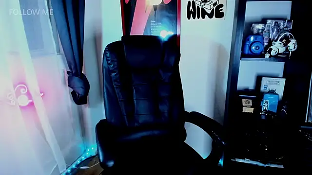 Snapshot of Demongirl6666 chatting on 16, 4, 2026 Demongirl6666 online show from 16, 4, 2026