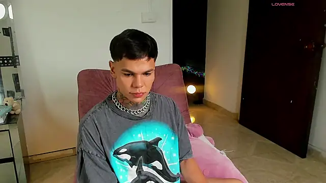 Jordyrodriiguez online show from 18, 10, 2025