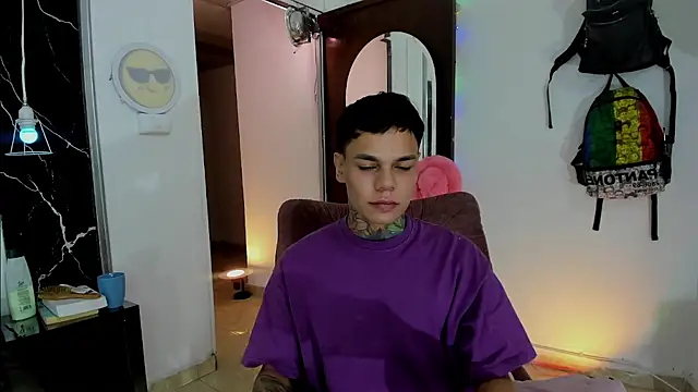 Jordyrodriiguez online show from 18, 11, 2025