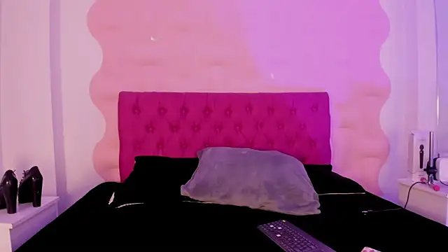 Natasha Nasty2 online show from 7, 11, 2025