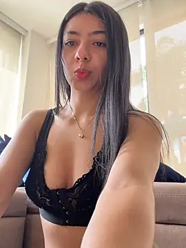 Snapshot of Liissa_cute_ chatting on 1, 6, 2026 Liissa cute online show from 1, 6, 2026