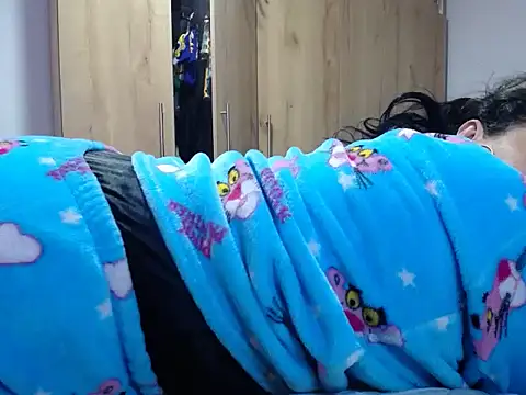 Sweeetness Milf online show from 18, 12, 2024