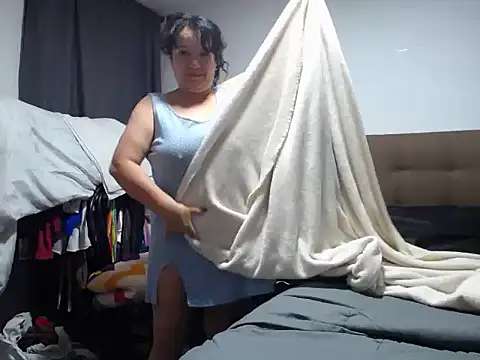 Sweeetness Milf online show from 16, 1, 2025