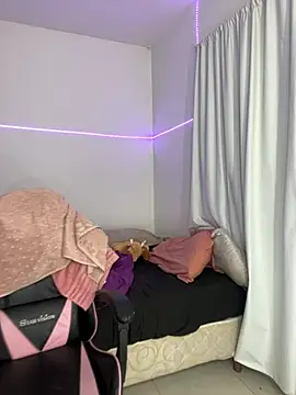 Snapshot of Lolykush chatting on 18, 2, 2025 Lolykush online show from 18, 2, 2025