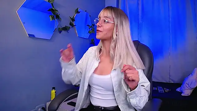 peyton golden1 online show from 22, 10, 2025