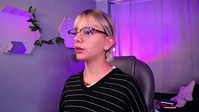 peyton golden1 online show from 29, 10, 2025