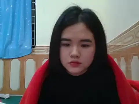 Snapshot of Yin-girl chatting on 1, 1, 2025 Yin-girl online show from 1, 1, 2025