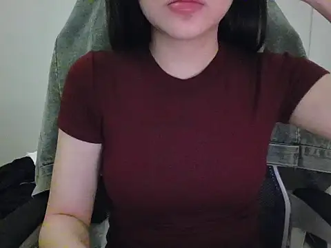 Snapshot of Yin-girl chatting on 26, 9, 2025 Yin-girl online show from 26, 9, 2025