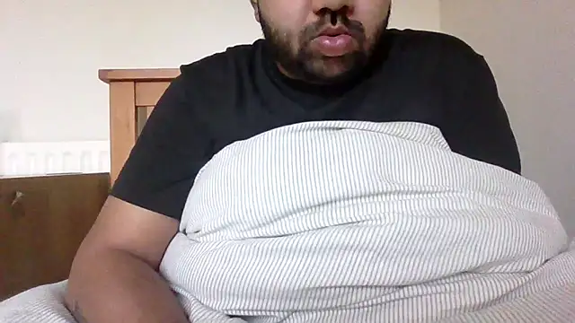 whoreboi98 online show from 13, 4, 2026