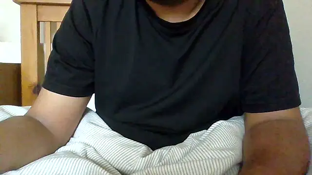 whoreboi98 online show from 15, 4, 2026