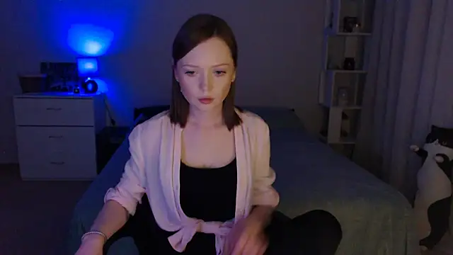 Snapshot of Allaria chatting on 3, 7, 2026 Allaria online show from 3, 7, 2026