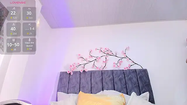 Sophiee Velvet online show from 2, 6, 2026