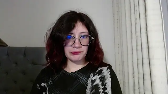 mariana124- online show from 2, 1, 2025