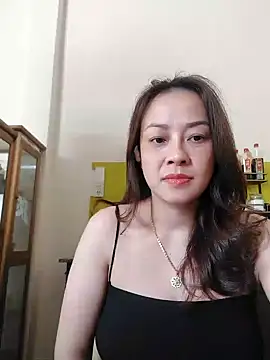 Baby-bigboobs2024 online show from 23, 3, 2025
