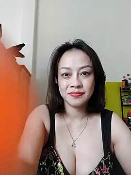 Baby-bigboobs2024 online show from 15, 9, 2025