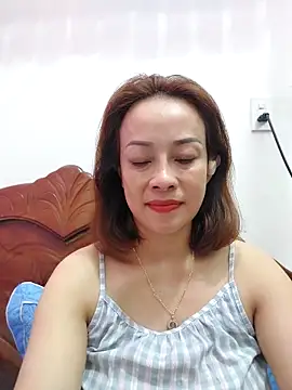 Baby-bigboobs2024 online show from 5, 10, 2025