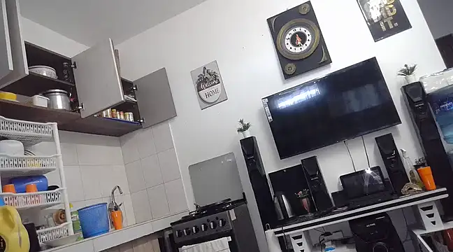 queen-goddess online show from 22, 3, 2025