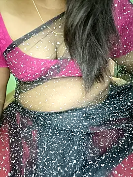 Snapshot of tamil_subha69 chatting on 5, 12, 2024 tamil subha69 online show from 5, 12, 2024