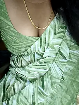 Snapshot of tamil_subha69 chatting on 25, 2, 2025 tamil subha69 online show from 25, 2, 2025