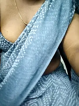 Snapshot of tamil_subha69 chatting on 7, 7, 2026 tamil subha69 online show from 7, 7, 2026