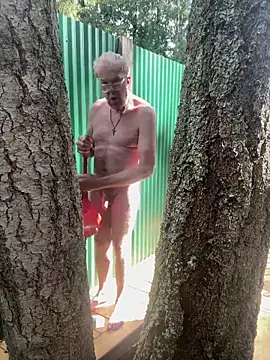 Snapshot of twist699 chatting on 3, 4, 2026 twist699 online show from 3, 4, 2026