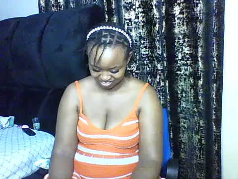 Candii wet  online show from 21, 9, 2025
