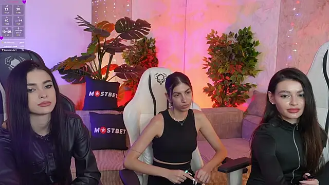 Gabriella054 online show from 5, 12, 2024